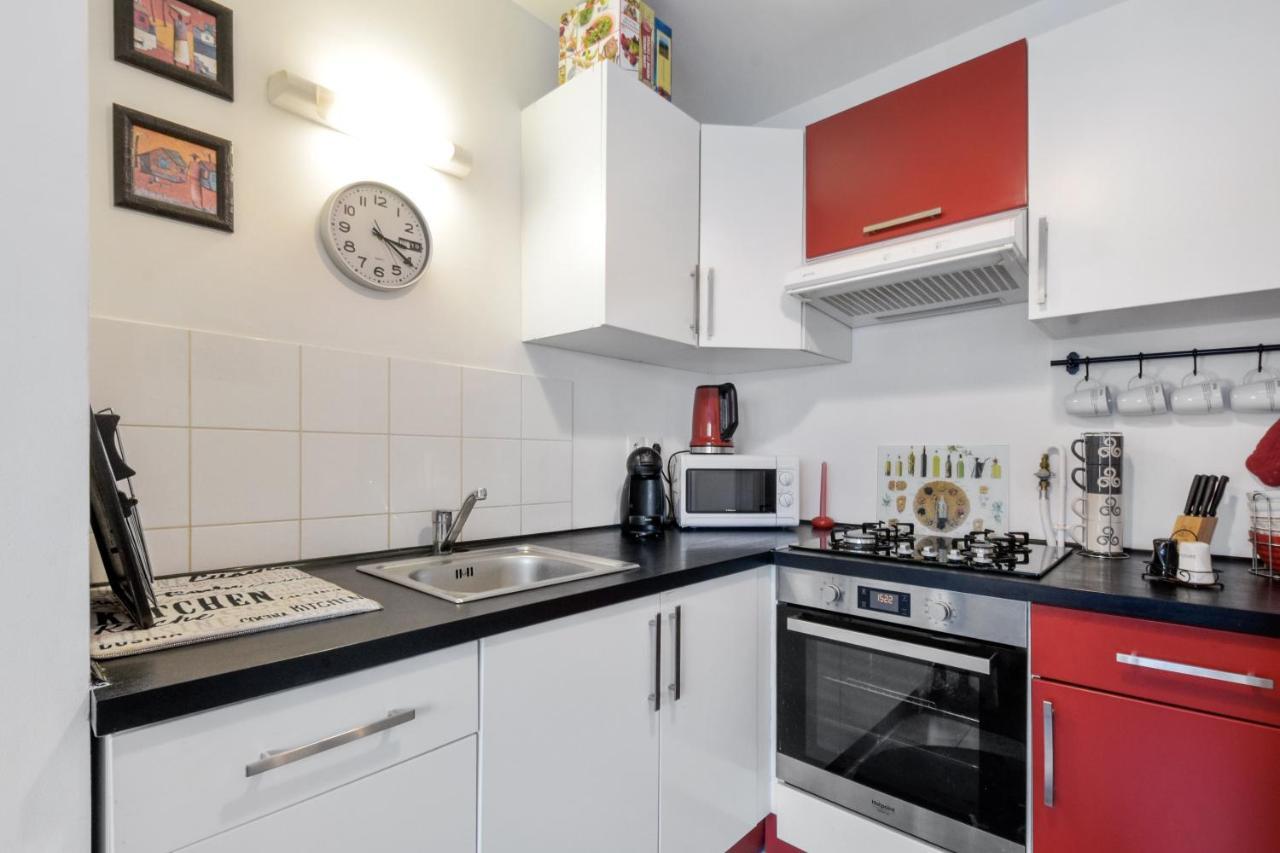 Jasmin Apartment รูออง ภายนอก รูปภาพ