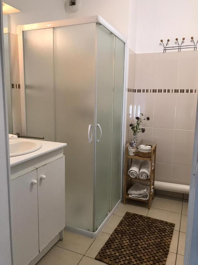 Jasmin Apartment รูออง ภายนอก รูปภาพ