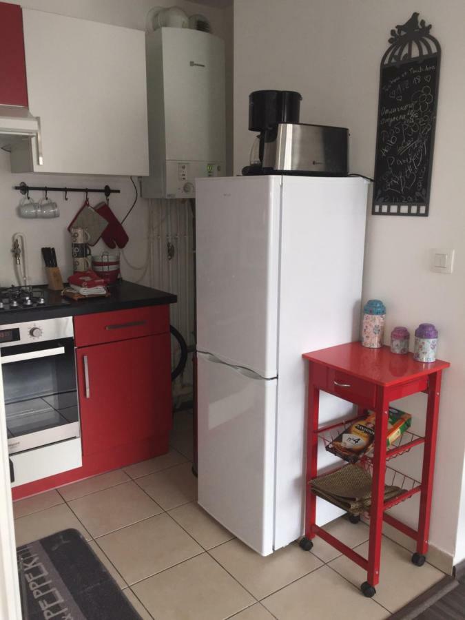 Jasmin Apartment รูออง ภายนอก รูปภาพ